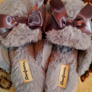 Womens slippers